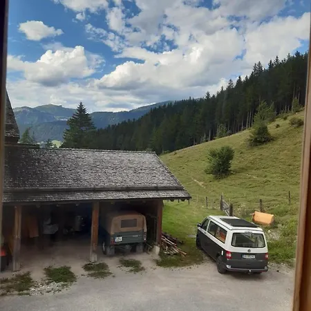 Sonnleit'n 6 Lantgård *