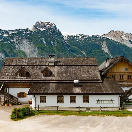 Sonnleit'n 6 Farm stay Abtenau