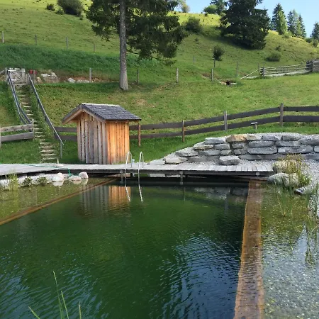 Sonnleit'n 6 Lantgård *