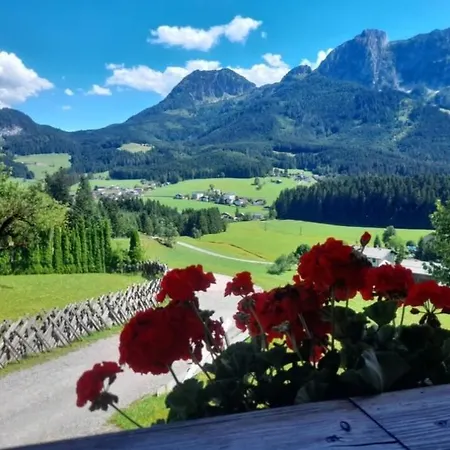 Sonnleit'n 6 Lantgård *